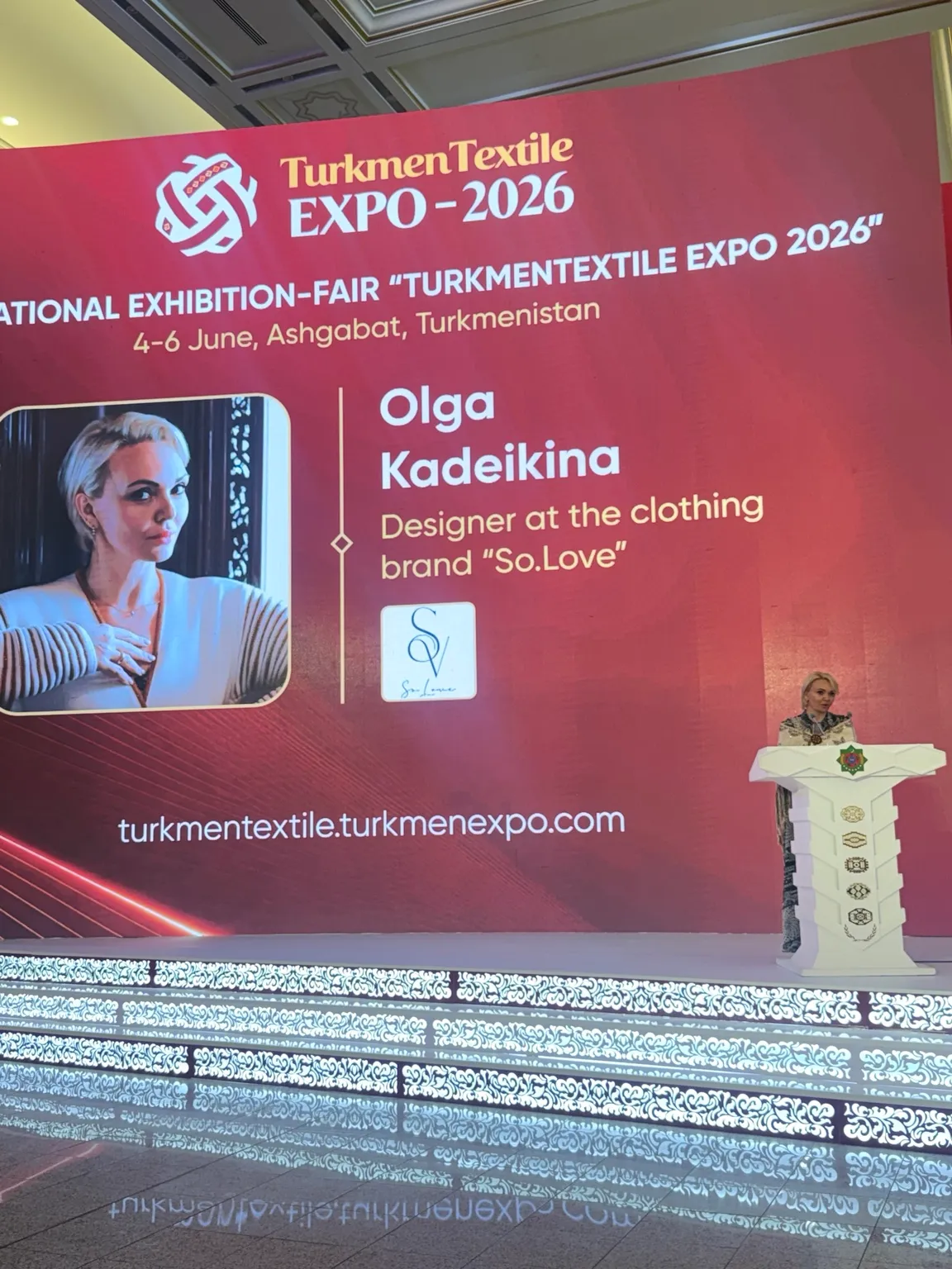Ольга Кадейкина выступает на TurkmenTextile Expo 2026 в Ашхабаде